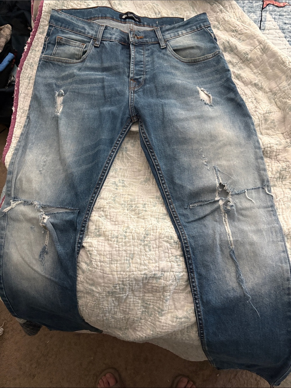 H&M Bragg Men Slim Jeans Distressed Light Blue